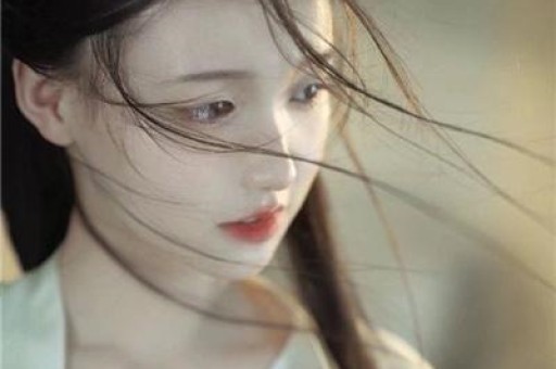 女粉丝“玩暧昧”设局骗走男主播上百万元后竟又在直播间打赏挥霍一空！